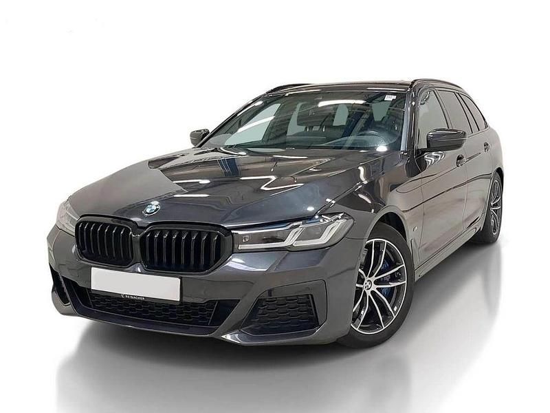Sophistograu brillanteffekt me Gebraucht 2021 BMW 540 M Sport Kombi | 45.570 € (Etwas zu teuer) - Bild 1/4