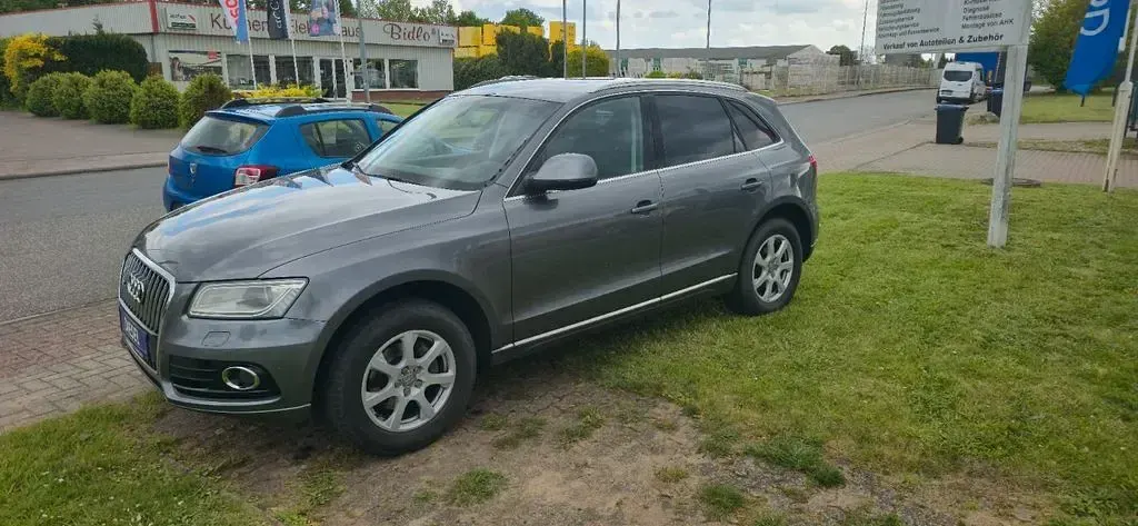 Używany Audi Q5 Design 177 KM (130 kW) 2013 Szary SUV