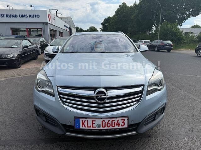 Gebraucht Opel Insignia Country Tourer Basis 194 PS (142 kW) 2015 Silber Kombi