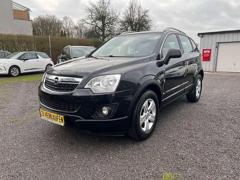 Schwarz Gebraucht 2011 Opel Antara Selection SUV | 6.990 € (Teuer) - Bild 1/4