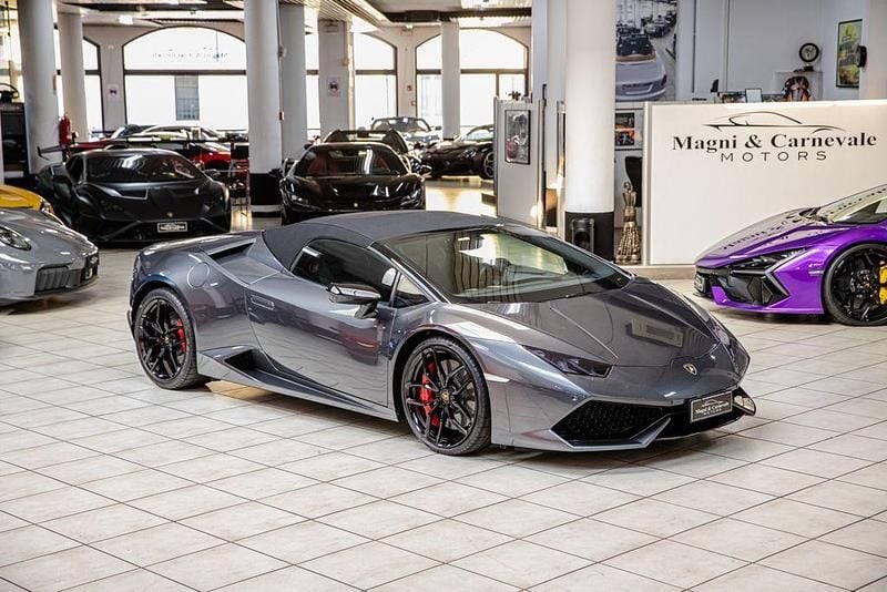 Usata Lamborghini Huracán 610 CV (448 kW) 2018 Grigio Cabrio