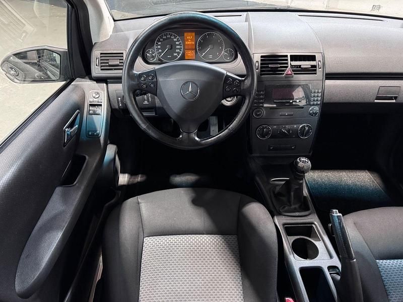 Gebraucht Mercedes A150 95 PS (69 kW) 2008 Schwarz Kleinwagen