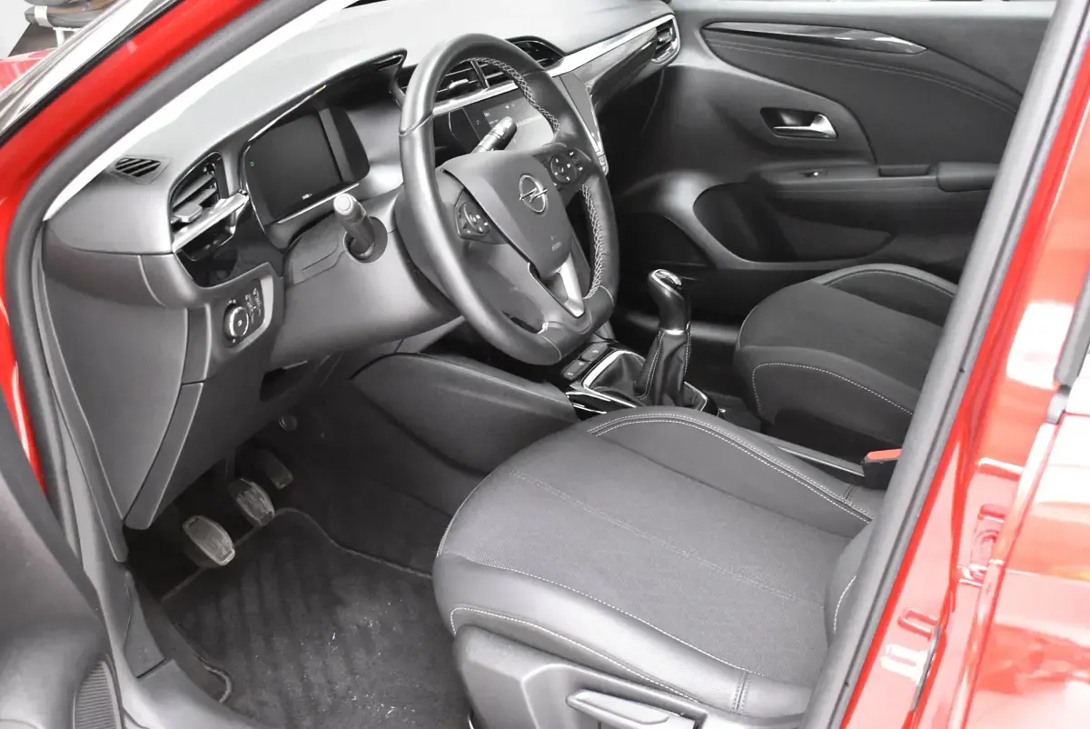Gebraucht Opel Corsa Elegance 75 PS (55 kW) 2023 Rot kardio rot met. Kleinwagen