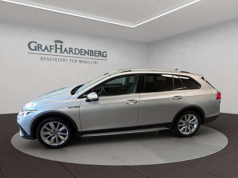Gebraucht VW Golf VIII 200 PS (147 kW) 2021 Silber Kombi