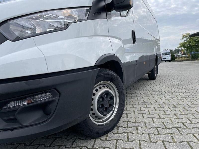 Gebraucht Iveco Massif 115 PS (84 kW) 2023 Weiss Limousine