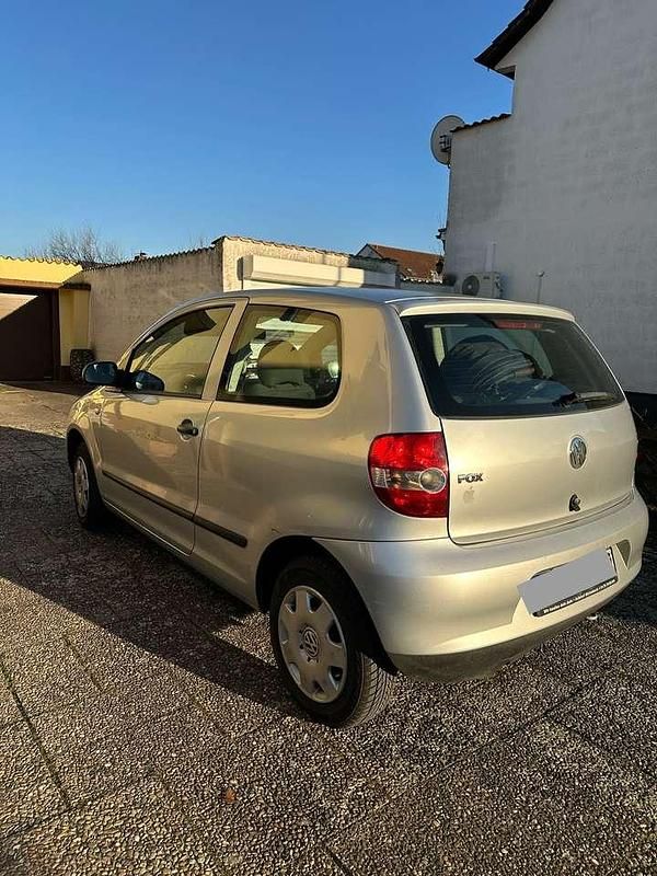 Gebraucht VW Fox 54 PS (39 kW) 2005 Kleinwagen