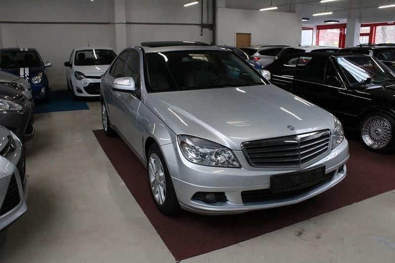 Gebraucht Mercedes C180 Elegance 156 PS (114 kW) 2008 Silber Limousine