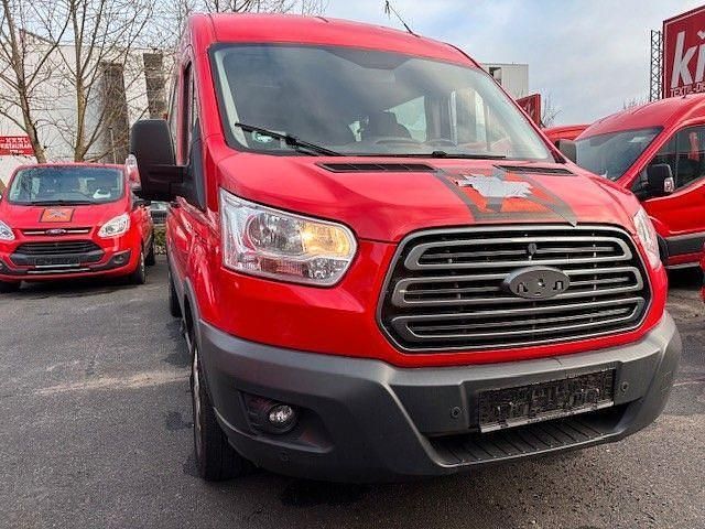 Second-hand Ford Transit Trend 105 CP (77 kW) 2017 Roșu Break