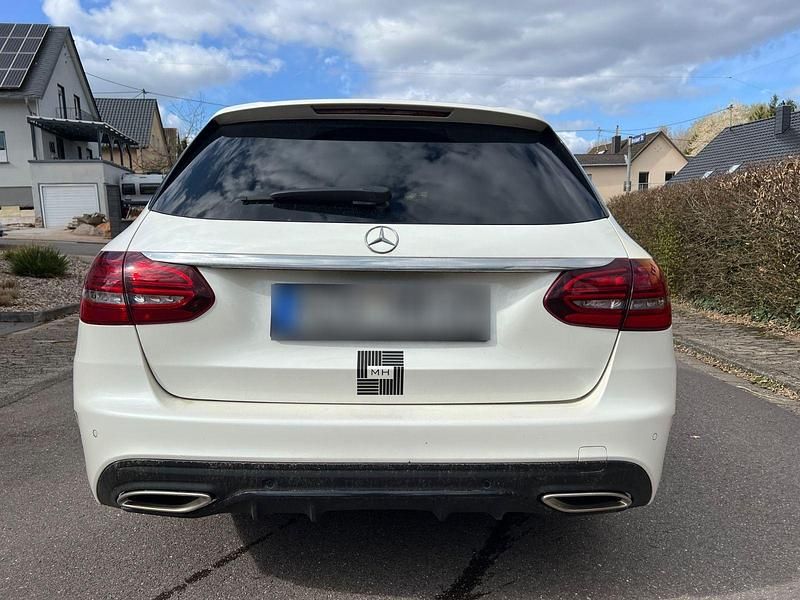 Gebraucht Mercedes C400 AMG line 333 PS (244 kW) 2020 Weiß Kombi