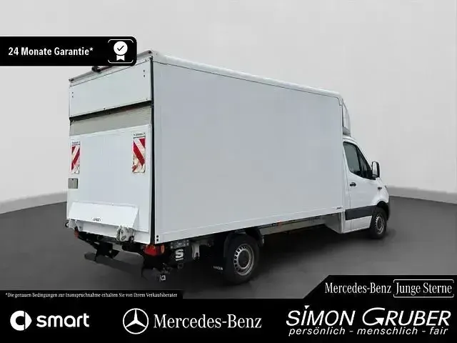 Gebraucht Mercedes Sprinter 170 PS (125 kW) 2024 Arktikweiß Van
