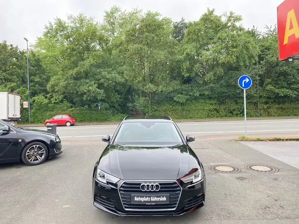 Gebraucht Audi A4 Design 150 PS (110 kW) 2016 Schwarz Kombi