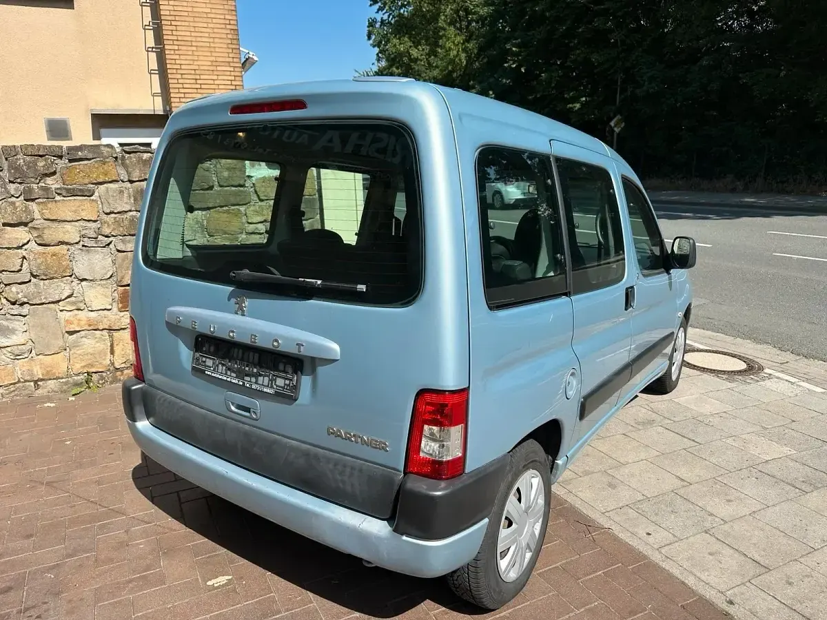 Gebraucht Peugeot Partner 90 PS (66 kW) 2007 Blau Van / Kleinbus