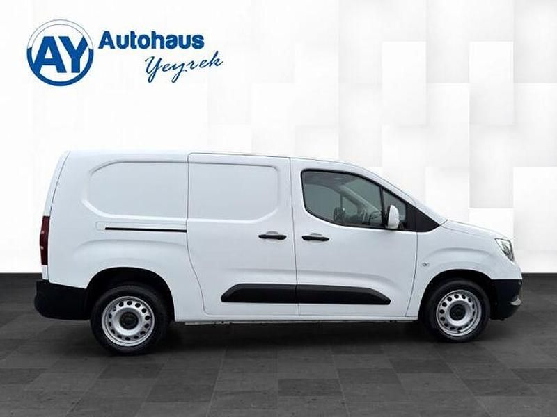 Gebraucht Opel Combo 132 PS (97 kW) 2021 White jade Van / Kleinbus