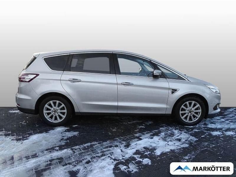 Gebraucht Ford S-MAX Titanium 160 PS (117 kW) 2017 Silber Van / Kleinbus