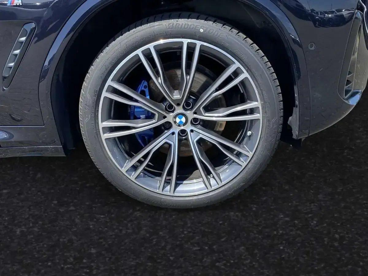 Gebraucht BMW X4 M 340 PS (250 kW) 2025 Carbonschwarz SUV