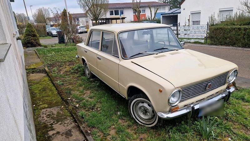 Gebraucht Lada 1200 65 PS (47 kW) 1980 Beige Limousine