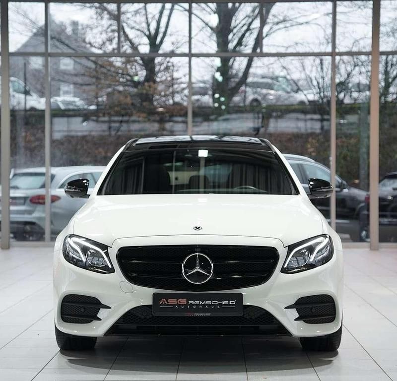 Gebraucht Mercedes E400 AMG line 340 PS (250 kW) 2018 Weiß Kombi