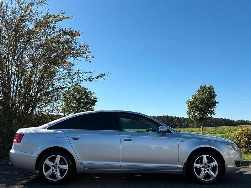 Second-hand Audi A6 177 CP (130 kW) 2005 Argintiu Berlinǎ
