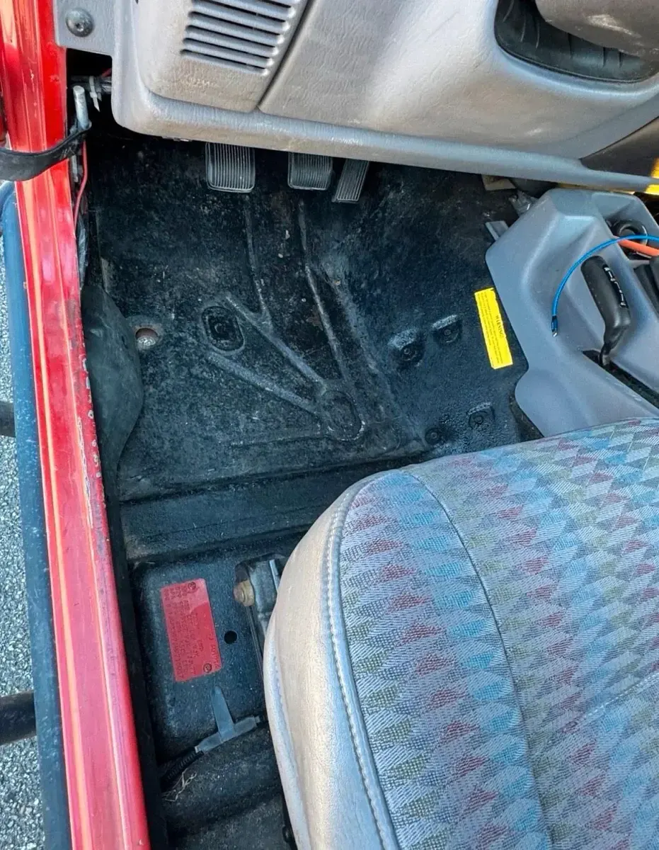 Gebraucht Jeep Wrangler 118 PS (86 kW) 2026 Rot SUV