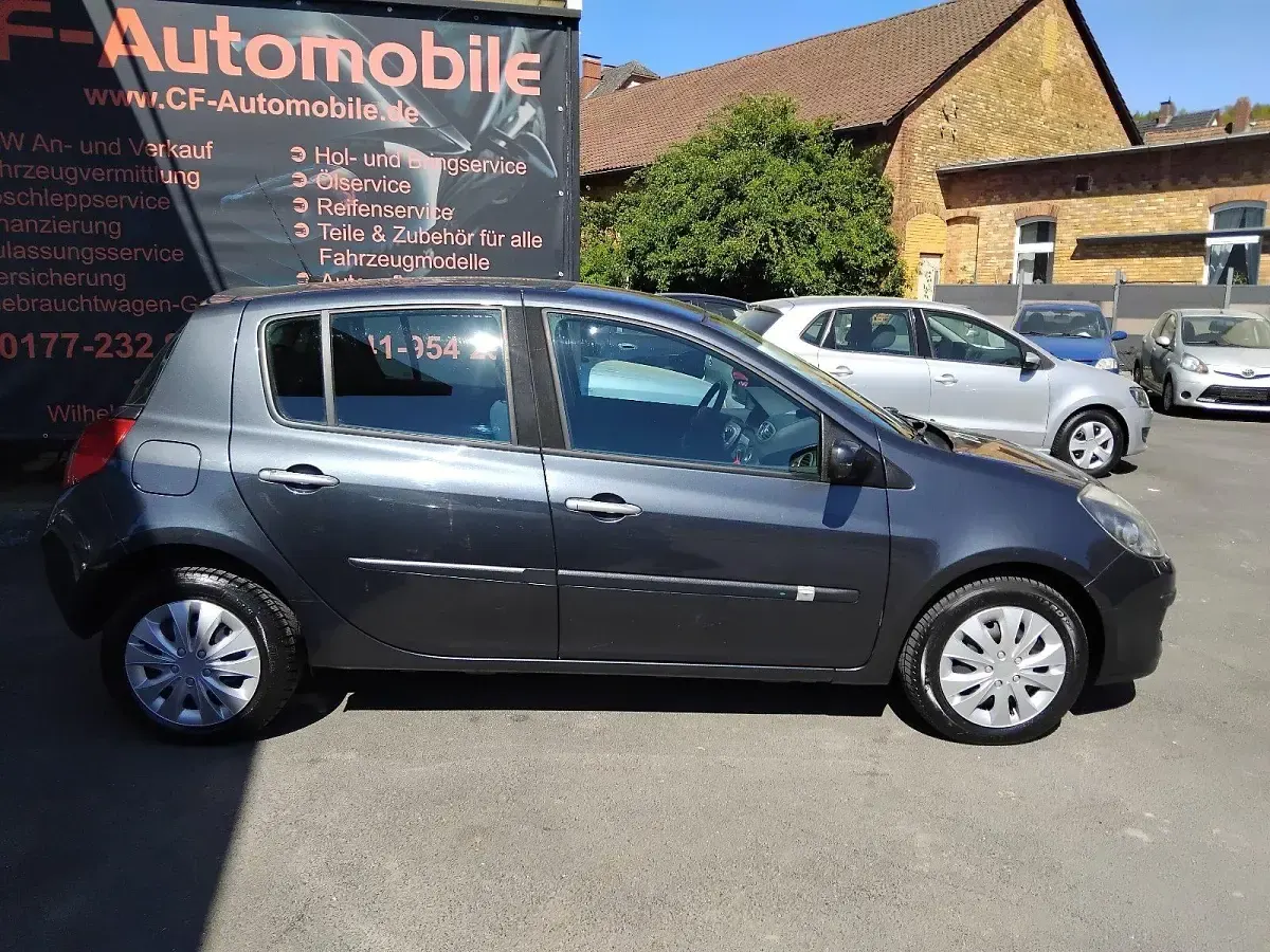 Gebraucht Renault Clio 88 PS (64 kW) 2006 Grau Kleinwagen