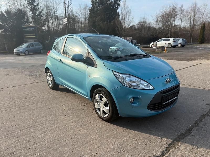 Second-hand Ford Focus 70 CP (51 kW) 2010 Albastru Hatchback