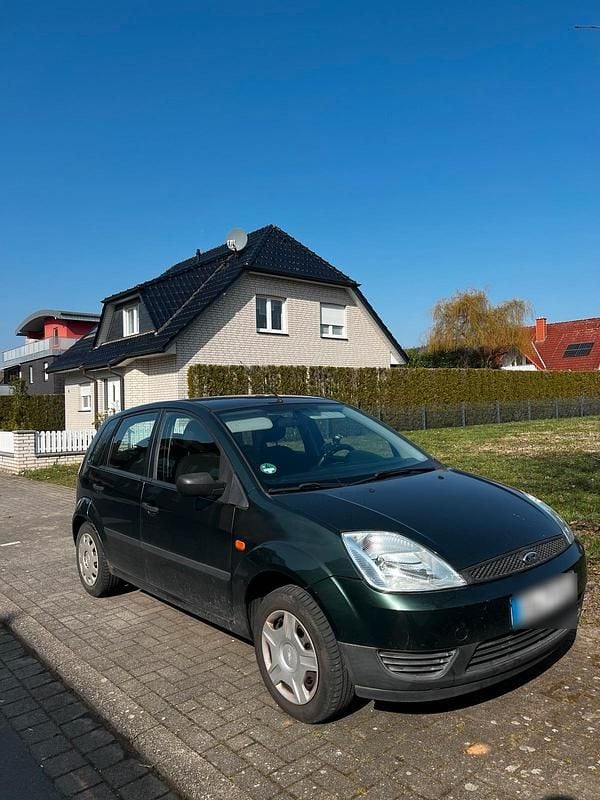 Gebraucht Ford Fiesta 116 PS (85 kW) 2005 Grün Kleinwagen