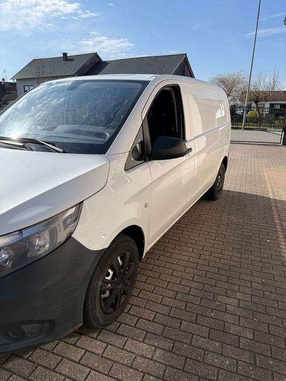 Gebraucht Mercedes Vito 88 PS (64 kW) 2016 Weiß Van