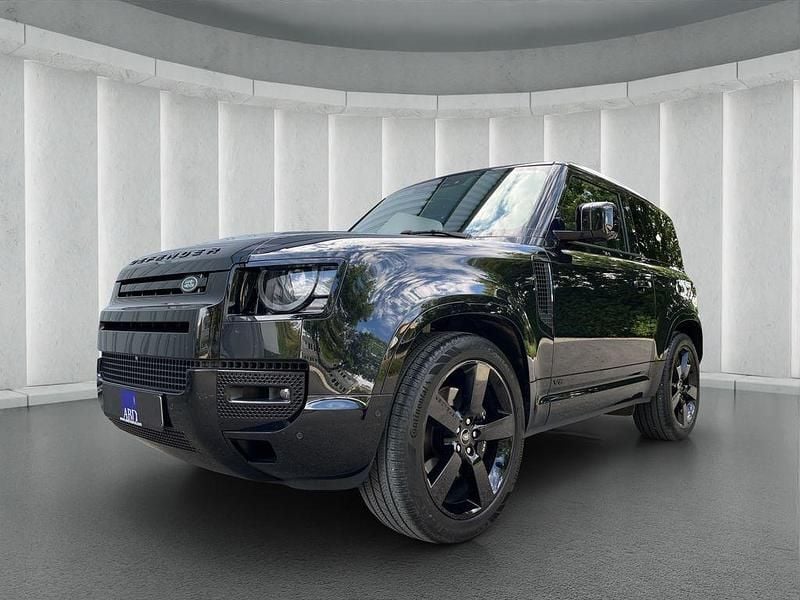Schwarz Gebraucht 2024 Land Rover Defender SUV | 116.620 € (Etwas zu teuer) - Bild 1/4