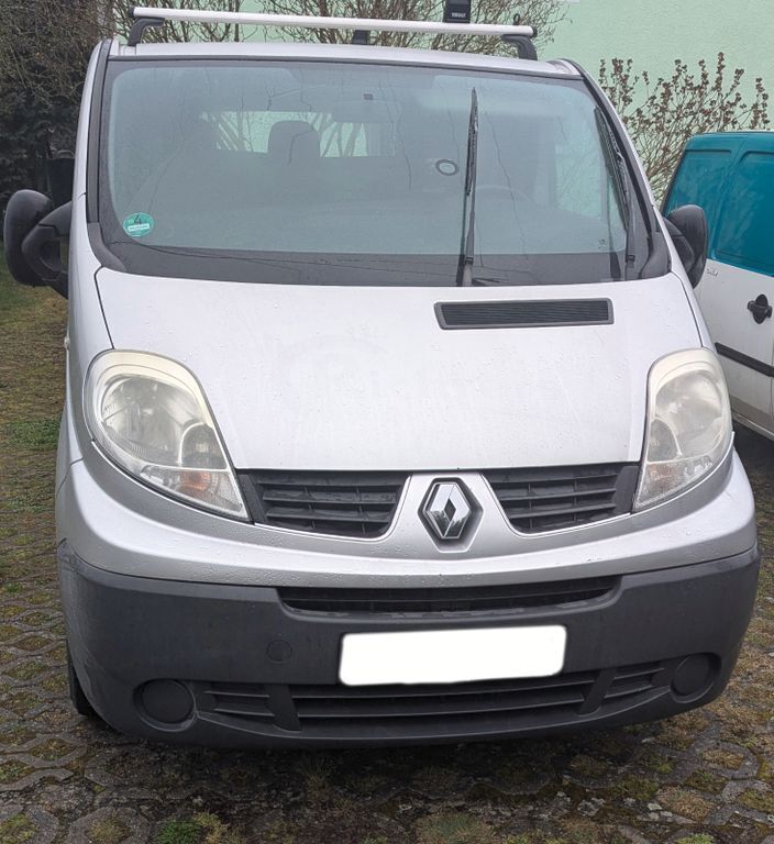 Silber Gebraucht 2009 Renault Trafic Van | 4.390 € (Superpreis) - Bild 1/4
