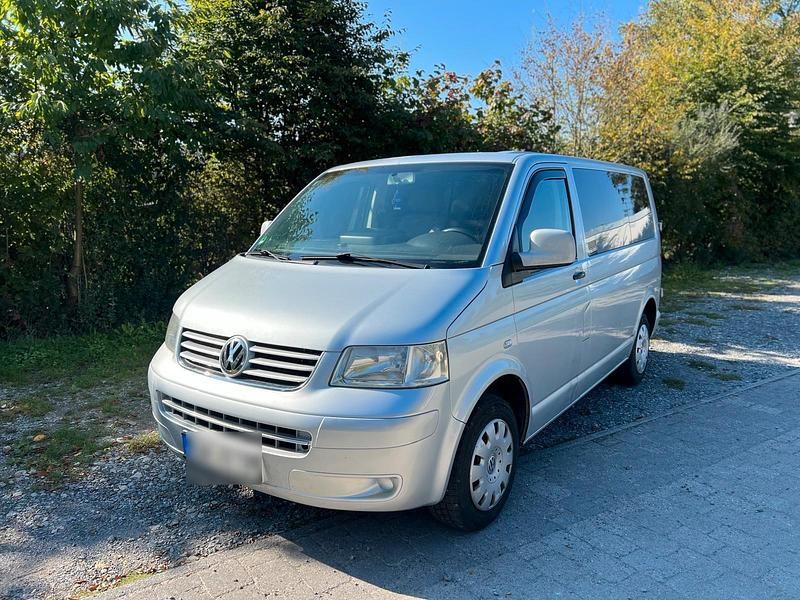 Silber Gebraucht 2005 VW T5 Van | 6.450 € (Superpreis) - Bild 1/4