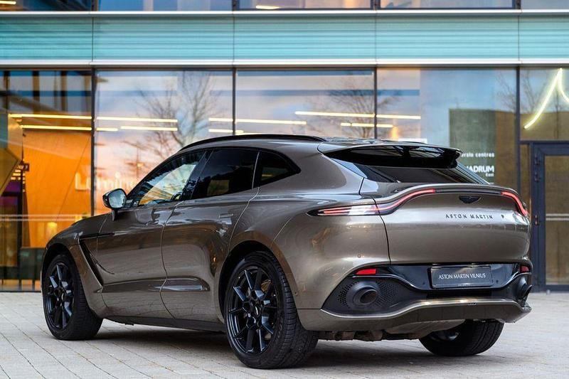 Gebraucht Aston Martin DBX 551 PS (405 kW) 2022 Braun SUV