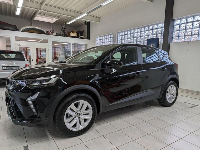Neu Mitsubishi ASX Basis 91 PS (66 kW) 2025 Schwarz SUV