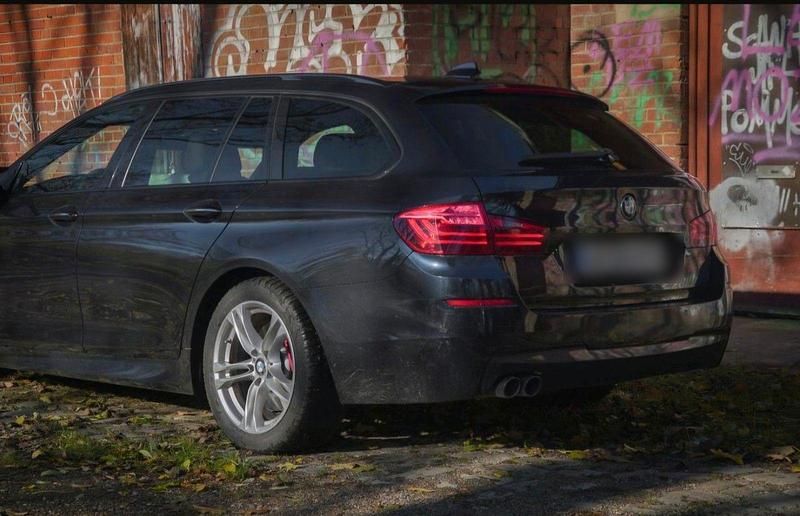 Gebraucht BMW 530 Performance 258 PS (189 kW) 2014 Kombi