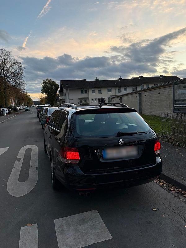 Gebraucht VW Golf VII 140 PS (102 kW) 2012 Schwarz Kombi