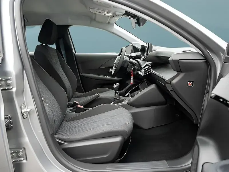 Neu Peugeot 208 101 PS (74 kW) 2026 Grau Kleinwagen