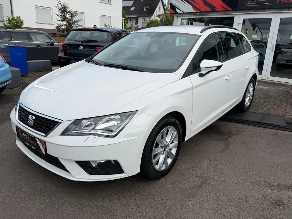 Gebraucht Seat Leon ST Style 131 PS (96 kW) 2019 Weiß Kombi