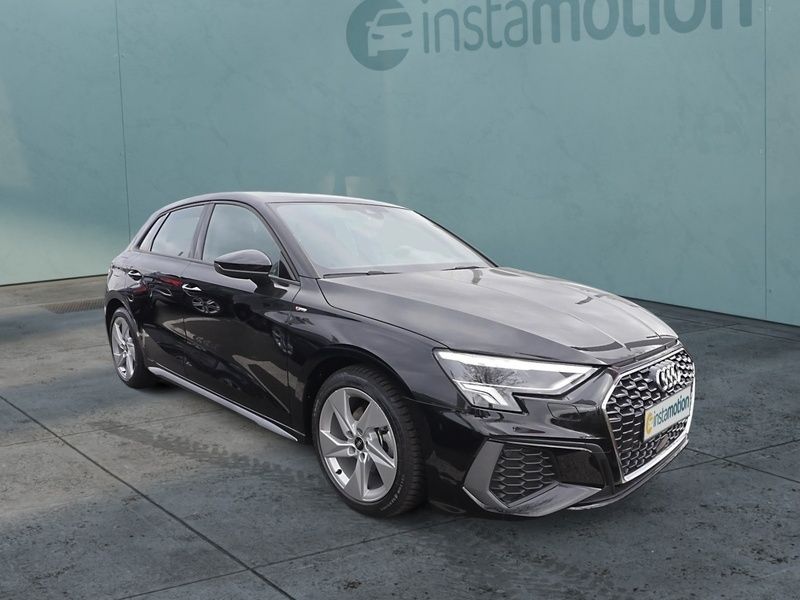 Schwarz Gebraucht 2023 Audi A3 Sportback S-Line Limousine | 31.490 € (Fairer Preis) - Bild 1/4