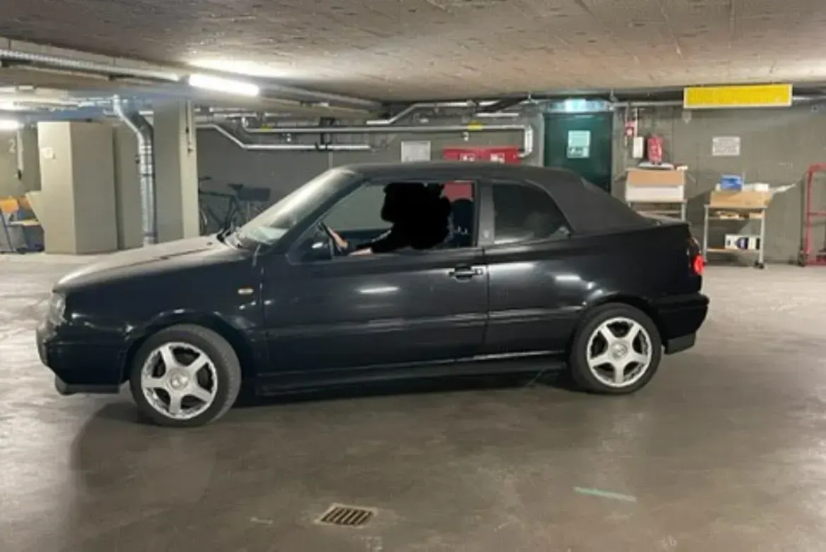 Gebraucht VW Golf Cabriolet 115 PS (84 kW) 1997 Schwarz Cabrio