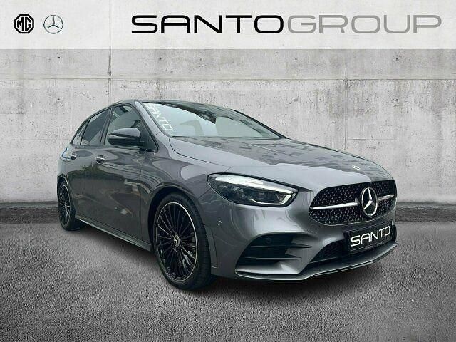 Grey metallic Gebraucht 2024 Mercedes B200 AMG line Van / Kleinbus | 34.980 € (Etwas zu teuer) - Bild 1/4