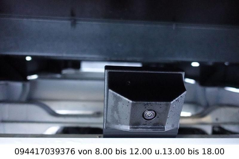 Gebraucht Peugeot Boxer 140 PS (102 kW) 2025 Weiß Van