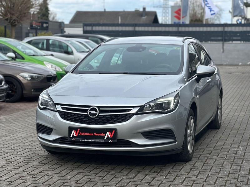 Gebraucht Opel Astra Edition 110 PS (80 kW) 2017 Silber Kombi
