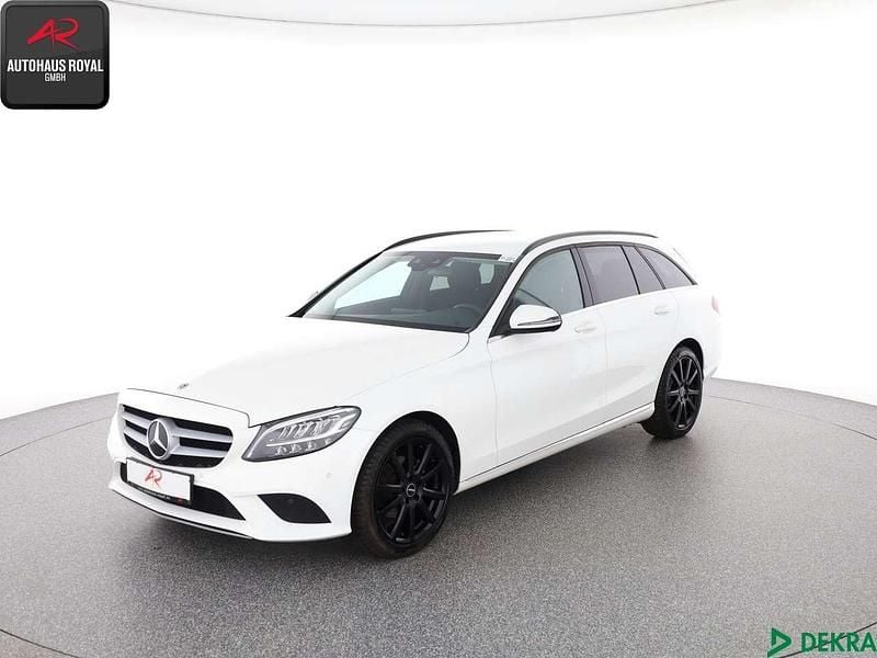 Polarweiss Gebraucht 2020 Mercedes C180 Kombi | 21.770 € (Superpreis) - Bild 1/4