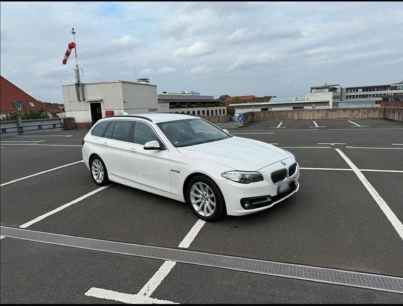 Gebraucht BMW 520 184 PS (135 kW) 2013 Weiß Kombi