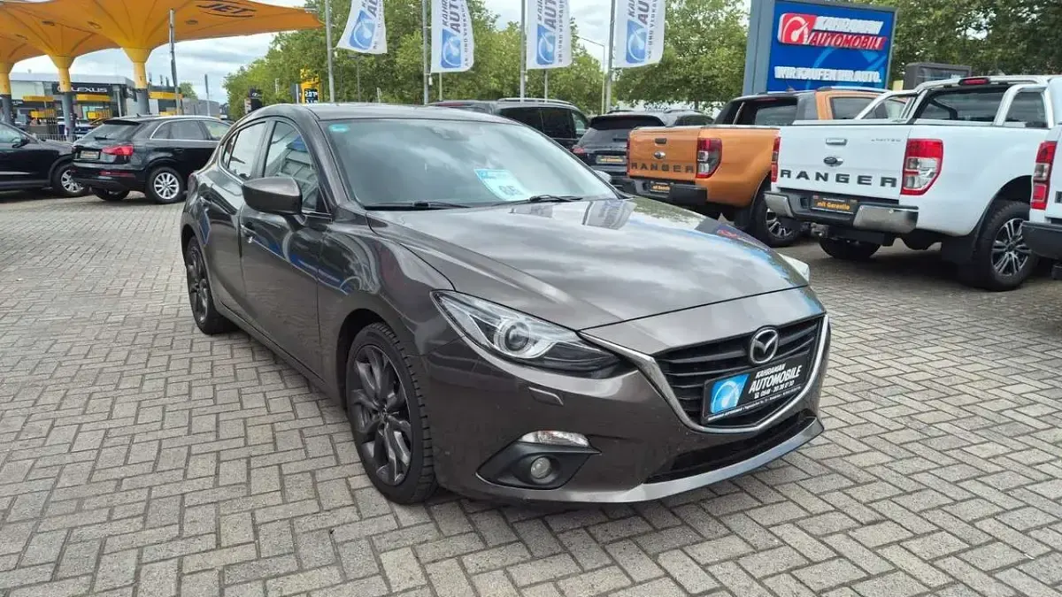 Gebraucht Mazda 3 Nakama 150 PS (110 kW) 2016 Titanium flash Limousine
