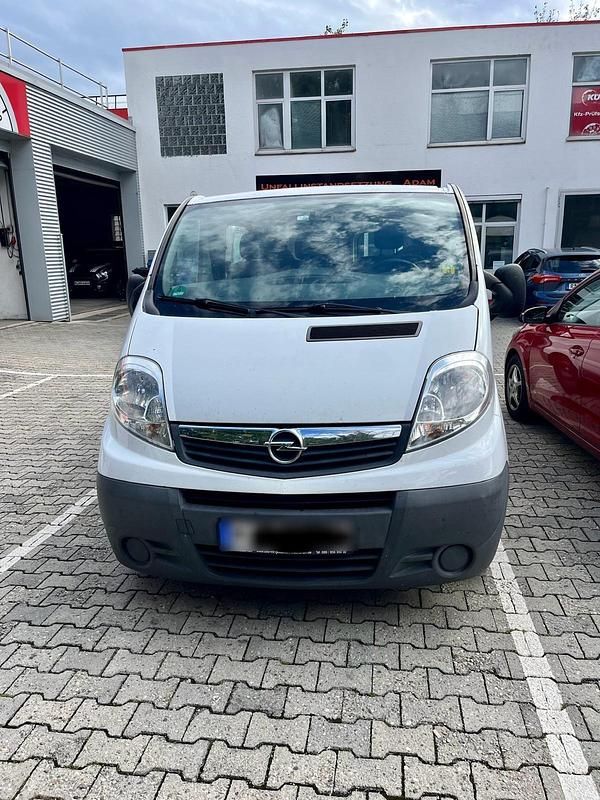 Weiß Gebraucht 2013 Opel Vivaro Van | 6.100 € (Superpreis) - Bild 1/4