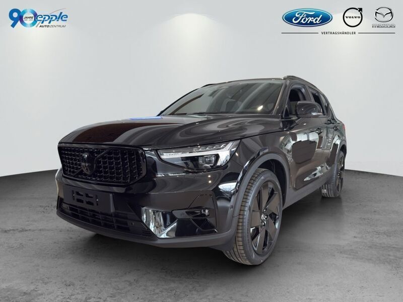 Onyx schwarz metallic Neu 2025 Volvo XC40 Plus SUV | 48.990 € (Fairer Preis) - Bild 1/4