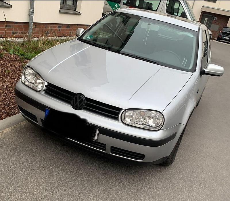 Silber Gebraucht 2002 VW Golf IV Coupé | 1.800 € (Guter Preis) - Bild 1/4