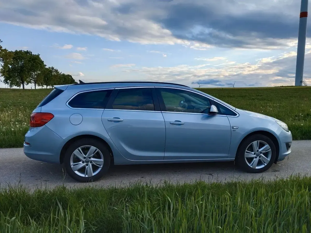 Gebraucht Opel Astra Eco 136 PS (100 kW) 2017 Grau Kombi
