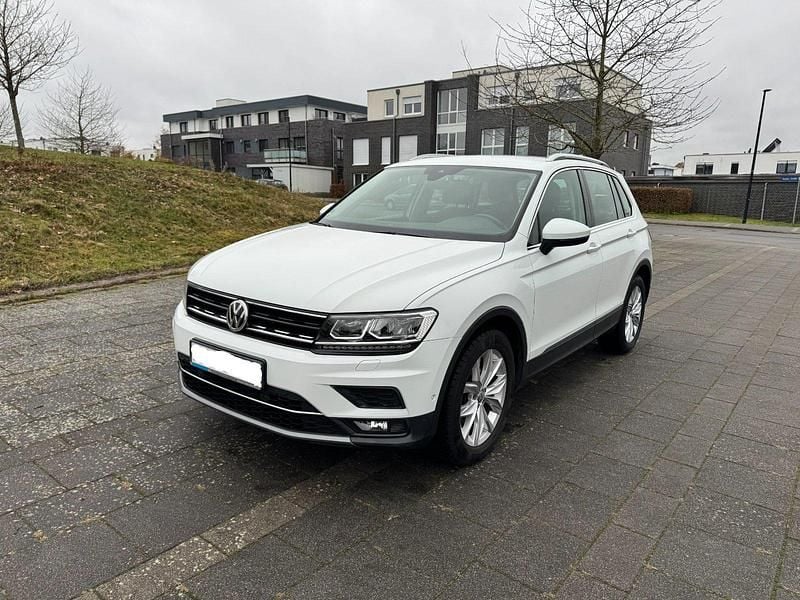 Weiß Gebraucht 2018 VW Tiguan SUV | 18.500 € (Superpreis) - Bild 1/4