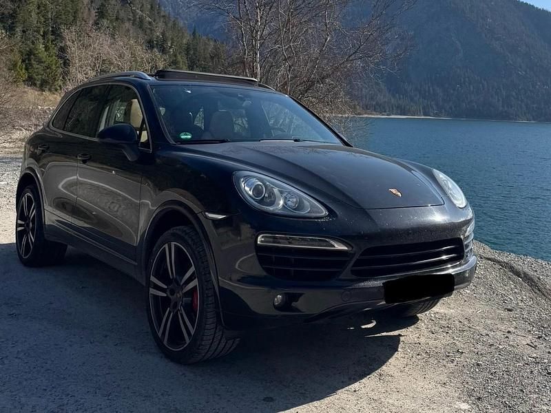 Schwarz Gebraucht 2014 Porsche Cayenne SUV | 28.500 € (Teuer) - Bild 1/4